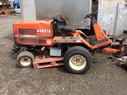ขายรถตัดหญ้าสนามกอล์ฟ KUBOTA ราคา 45000
