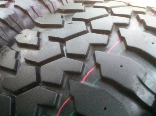 ขายยาง maxxis bighorn 305/70/16 ขายยาง maxxis bighorn 305/70/16