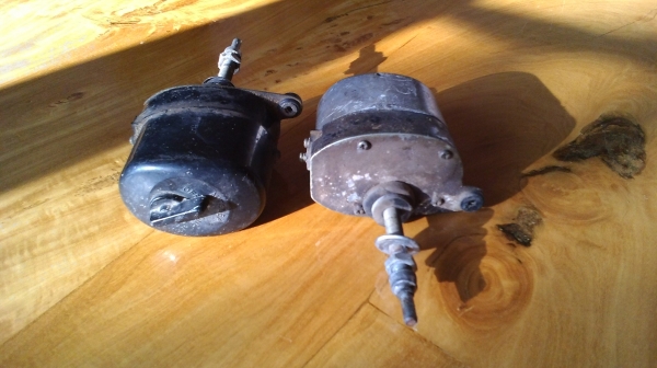 ขายมอเตอร์ปัดน้ำฝนแลนด์โรเวอร์