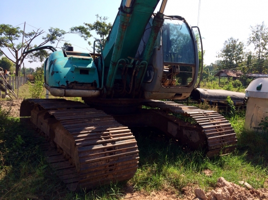 ขายด่วน รถแบคโฮ   KOBELCO    200  รุ่น  5  ราคาถูก  ใช้งานได้ตามปกติ