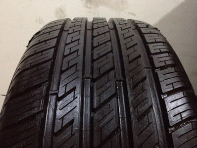 ยาง16ใหม่1เส้น MICHELIN ไม่ทราบปียังไม่เคยลงพื้น เบอร์ 235 60 16 ตจวส่งได้