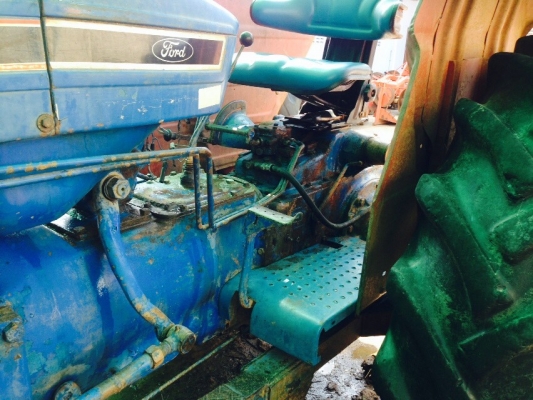 แทรกเตอร์ฟอร์ด 77  ใบมีด ผานหลัง..เครื่องดี เกียร์ดี  พวงมาลัยเพาเวอร์