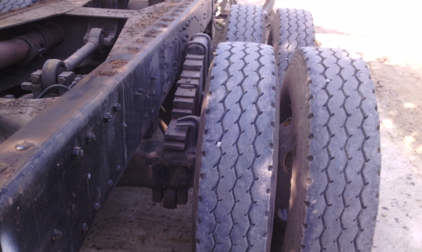 10 ล้อ HINO MEGA 320 แรงม้า 2 เพลา หัวคัสซี มีระบบ ปี49