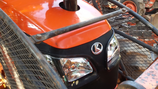 คูโบต้า M 7040 พร้อมใบมีดหน้า มือสองถูกม๊าก มาก ราคา 280,000  บาท