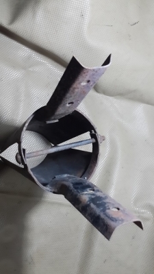 มือผี ขุดดิน