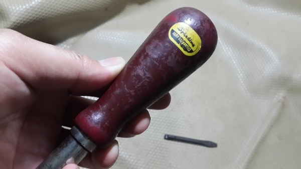 ไขควงพิเศษ MADE IN ENGLAND