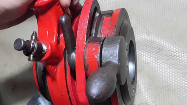 เครื่องดายเกลียว MADE IN JAPAN