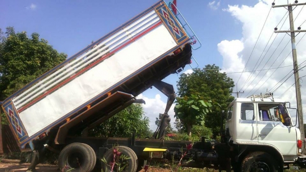 **790,000 บ.ต่อรอง**ขาย10ล้อ2เพลาดั้ม HINO F18 FM187LA เครื่องHO7C Bo 210แรง เครื่องแน่น แรง แห้งดีไม่เยิ้ม เกียร์ไม่หลุด ช่วงล่างเดิม คัสซีดี สวยไม่ปะไม่ดาม สโลวเดิม กระบะดั้มเหล็กข้างเรียบสภาพดี พื้นดีข้างดีไม่ผุ ดั้มดีไม่มียุบ หัวเก๋งเดิม สภาพดี ไม่ผุ **790,000 บ.ต่อรอง**ขาย10ล้อ2เพลาดั้ม HINO F18 FM187LA เครื่องHO7C Bo 210แรง เครื่องแน่น แรง แห้งดีไม่เยิ้ม เกียร์ไม่หลุด ช่วงล่างเดิม คัสซีดี สวยไม่ปะไม่ดาม สโลวเดิม กระบะดั้มเหล็กข้างเรียบสภาพดี พื้นดีข้างดีไม่ผุ ดั้มดีไม่มียุบ หัวเก๋งเดิม สภาพดี ไม่ผุ