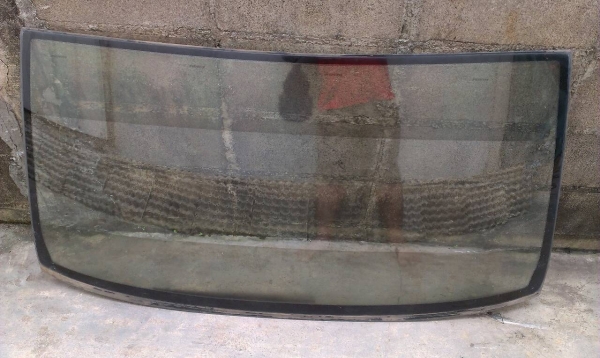 กระจกหน้า tfr