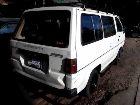 ราคาลดแล้วคับ ตู้เล็กสวยๆ Toyota Liteace