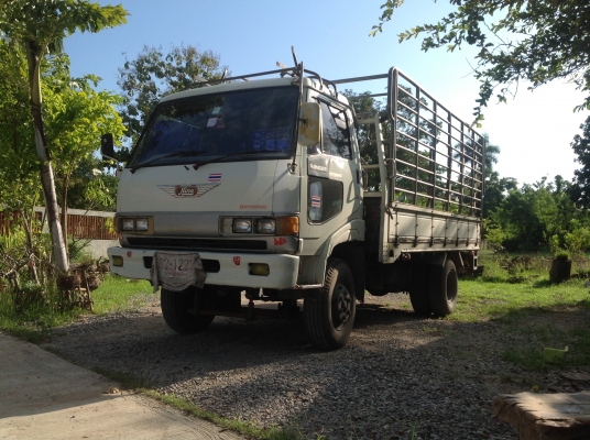 ขายสด - ผ่อน หกล้อ 777 ฮีโน่  117 แรงม้า ช่วงล่างใหญ่เพลาหลัง F