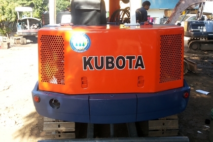 ขายรถขุด-ดัน KUBOTA KH-033 รถเก่านอกสภาพเดิม น่าใช้งาน มีเอกสารแจ้งจำหน่าย
