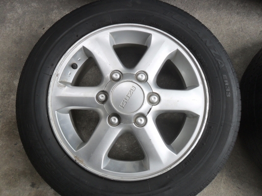 ล้อแม็ก 16นิ้ว 6รู อีซูสุ พร้อมยาง สวยๆ 4 ล้อ ราคา 6900 บาท ล้อแม็ก 16นิ้ว 6รู อีซูสุ พร้อมยาง สวยๆ 4 ล้อ ราคา 6900 บาท