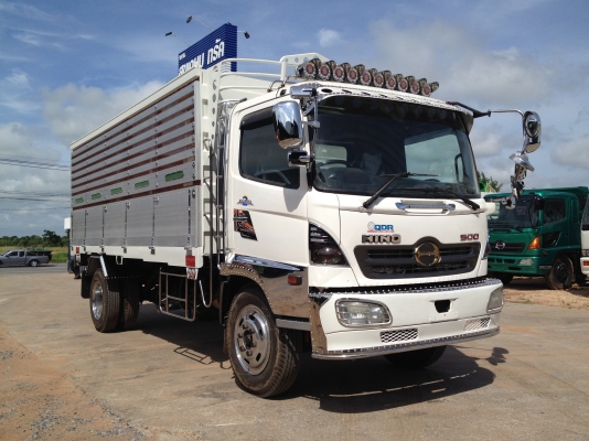 ลดราคาต้อนรับปีใหม่ ขาย HINO MEGA เครื่อง JO8C 230 แรงม้า กระบะดั้มพ์มิเนียมยาว 5.20 เมตร สวยๆเลยยาง 825 ขอบ 20 นิ้ว รถสวยมากพร้อมตกแต่ง ราคาถูกๆต้อนรับปีใหม่ โทรหาวิได้เลยค่ะ โทร.085-3034416  091-8790642