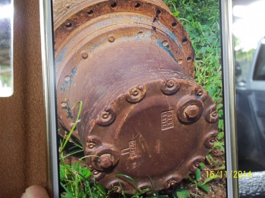 ขายตัวเดิน 12HD KOMUTSU ขายตัวเดิน 12HD KOMUTSU