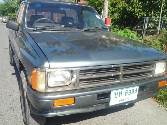 TOYOTA HILUX-HIRO ปี88 เครื่องแน่น สภาพสวย พร้อมวิ่งใช่งาน TOYOTA HILUX-HIRO ปี88 เครื่องแน่น สภาพสวย พร้อมวิ่งใช่งาน