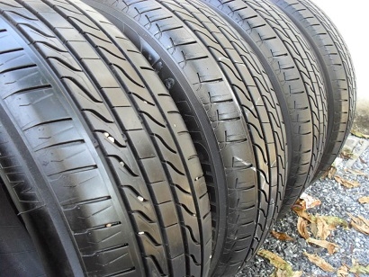 ขายยาง MICHELIN PRIMACY LC ปี12(2ชุด) 215-60-16 ราคาชุด 2,800