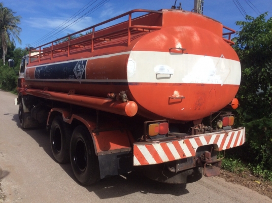 HINO FM 227แท้ รถน้ำมัน(2เพลา) เครื่อง220แรง เกียร์พิเศษมี Lo-high พร้อมระบบลากพ่วง ครัทซีเดิมๆสวยมาก ยางดี เครื่องดี รถแห้งๆเดิม ขาย 870,000 บาท