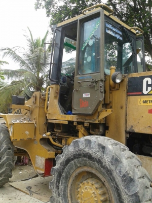 รถตักล้อยาง Cat916