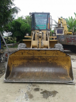 รถตักล้อยาง Cat916