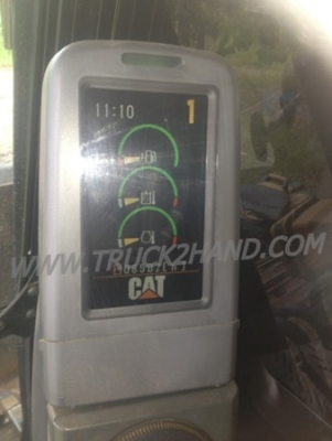 รถแบคโฮ ยี่ห้อ CAT รุ่น 320D 8xxxชั่วโมง เอกสารเล่มทะเบียน