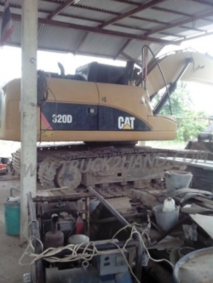 รถแบคโฮ ยี่ห้อ CAT รุ่น 320D 8xxxชั่วโมง เอกสารเล่มทะเบียน