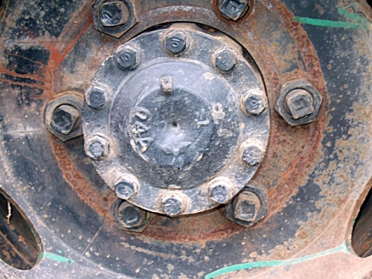 ขายเพลา 6 ล้อ  มิตซู  FK 618  เพลานอก 6 น็อตสวยมาก