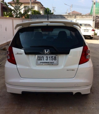 ขายรถบ้าน ปี2009 HONDA, JAZZ 1.5 i-VTEC V(AS เจ้าของขายเอง ดูแลรักษาอย่างดี