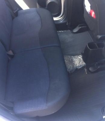 ขายรถบ้าน ปี2009 HONDA, JAZZ 1.5 i-VTEC V(AS เจ้าของขายเอง ดูแลรักษาอย่างดี