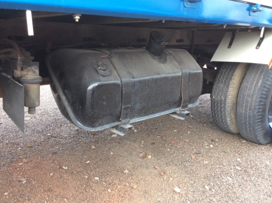 ขายHINO KM777 รถห้างแท้ เครื่องดี ครัทซีสวย ขาย370,000 บาท