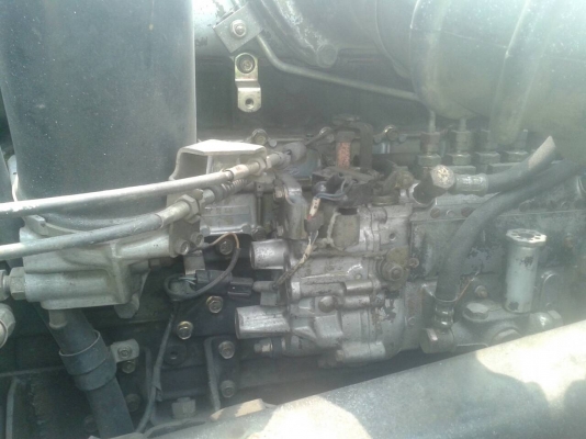 ขายด่วน เทเลอร์ขึ้นรถเกี่ยว รุ่นไอ้หลง FUSO 6 เกียร์เดินหน้า เครื่อง 6D16 ,190แรงม้า