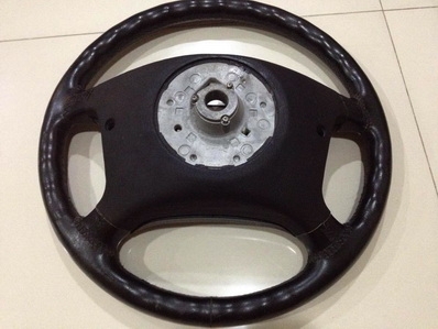 พวงมาลัย BMW-AIRBAG 4ก้าน อยู่ครบ ตจว ส่งได้ พวงมาลัย BMW-AIRBAG 4ก้าน อยู่ครบ ตจว ส่งได้