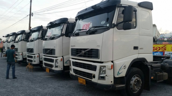 หัวลาก VOLVO FH13   520 แรงม้า 2เพลา ระบบเกียร์ออโต้