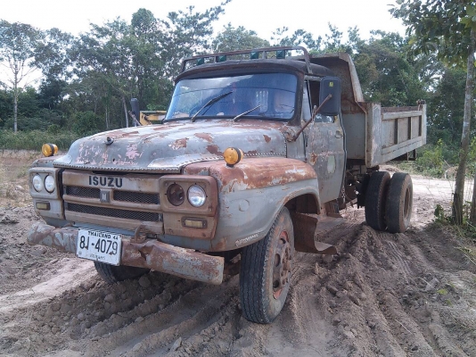 ISUZU หัวยาวTX เครื่อง 6BB 145 แรงม้า เฟืองท้ายคุณหลง เล่มทะเบียนพร้อม
