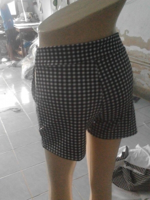 กางเกงขาสั้นผ้ายืด ใส่สบาย ราคาถูกฝุดๆๆ