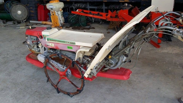 รถปลูกข้าวเดินตาม YANMAR เก่าญี่ปุ่น ดำนา 2 แถว สภาพสวย เครื่องยนต์ติดง่าย สภาพพร้อมใช้งาน รถปลูกข้าวเดินตาม YANMAR เก่าญี่ปุ่น ดำนา 2 แถว สภาพสวย เครื่องยนต์ติดง่าย สภาพพร้อมใช้งาน