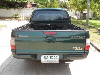 MITSUBISHI STRADA MEGACAB GLX 2.8 MT ปี 2004 จัดไฟแนนซ์ได้ T.086-527-9533