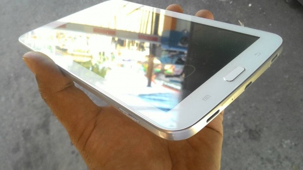 ขายเเท๊บ 3 16GB. กริ๊บๆ 4,900 บาท