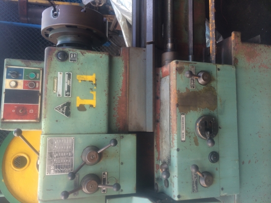 ขายเครื่องกลึง8ฟุตหนักของยุโรป3เพลาเหวี่ยงได้900