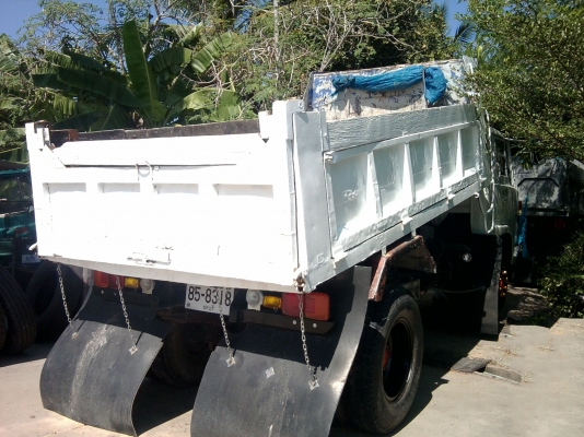 ขายหกล้อดั้มถูกๆพร้อมใช้ครับ