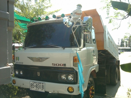 ขายหกล้อดั้มถูกๆพร้อมใช้ครับ