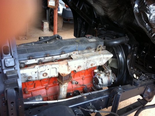 ขายหกล้อ อีซูซุ NRRเครื่อง6HE1  195 แรงม้า