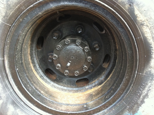 ขายหกล้อ อีซูซุ NRRเครื่อง6HE1  195 แรงม้า