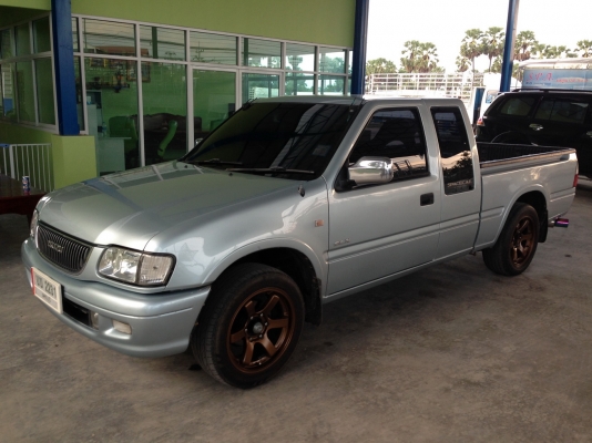 ISUZU ดราก้อนมังกร ปี 2000 เครื่อง 2500 SLX รถสวยเดิมทั้งคัน พร้อมเครื่องเสียงชุดใหญ่ ISUZU ดราก้อนมังกร ปี 2000 เครื่อง 2500 SLX รถสวยเดิมทั้งคัน พร้อมเครื่องเสียงชุดใหญ่