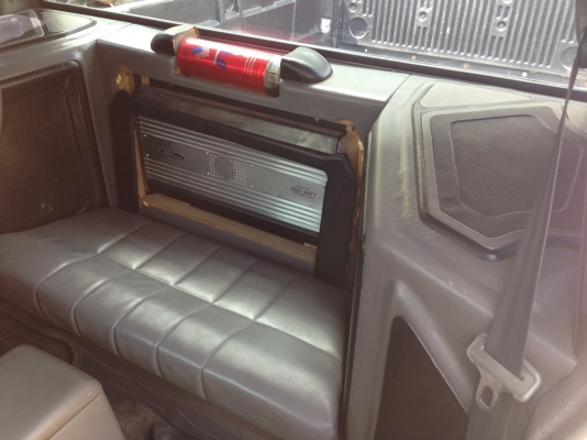 ISUZU ดราก้อนมังกร ปี 2000 เครื่อง 2500 SLX รถสวยเดิมทั้งคัน พร้อมเครื่องเสียงชุดใหญ่ ISUZU ดราก้อนมังกร ปี 2000 เครื่อง 2500 SLX รถสวยเดิมทั้งคัน พร้อมเครื่องเสียงชุดใหญ่