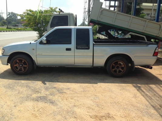 ISUZU ดราก้อนมังกร ปี 2000 เครื่อง 2500 SLX รถสวยเดิมทั้งคัน พร้อมเครื่องเสียงชุดใหญ่ ISUZU ดราก้อนมังกร ปี 2000 เครื่อง 2500 SLX รถสวยเดิมทั้งคัน พร้อมเครื่องเสียงชุดใหญ่