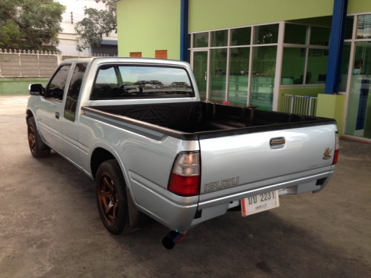 ISUZU ดราก้อนมังกร ปี 2000 เครื่อง 2500 SLX รถสวยเดิมทั้งคัน พร้อมเครื่องเสียงชุดใหญ่ ISUZU ดราก้อนมังกร ปี 2000 เครื่อง 2500 SLX รถสวยเดิมทั้งคัน พร้อมเครื่องเสียงชุดใหญ่