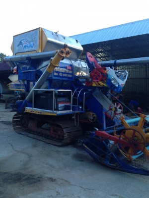 ขายรถเกี่ยวข้าวไทยเส็ง รุ่นเดียวทรนงจ้าวพายุ