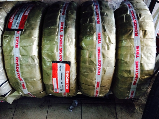 ขายยางใหม่ road stone. HT 225/70/15 ตัวหนังสือขาวชุดละ8500