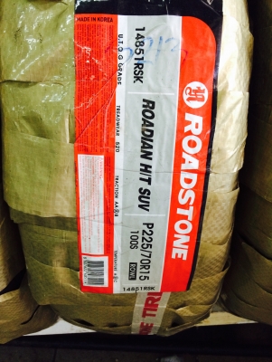 ขายยางใหม่ road stone. HT 225/70/15 ตัวหนังสือขาวชุดละ8500